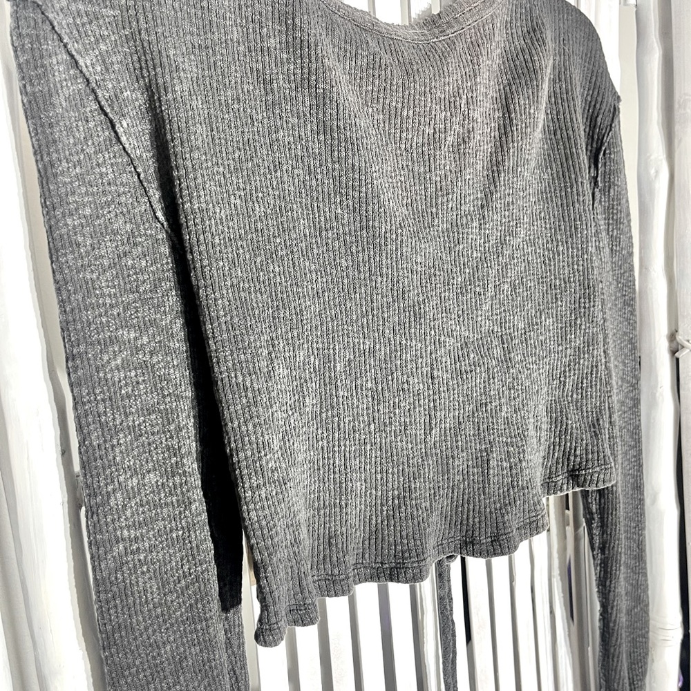 We The Free Gray Ribbed Sweatshirt